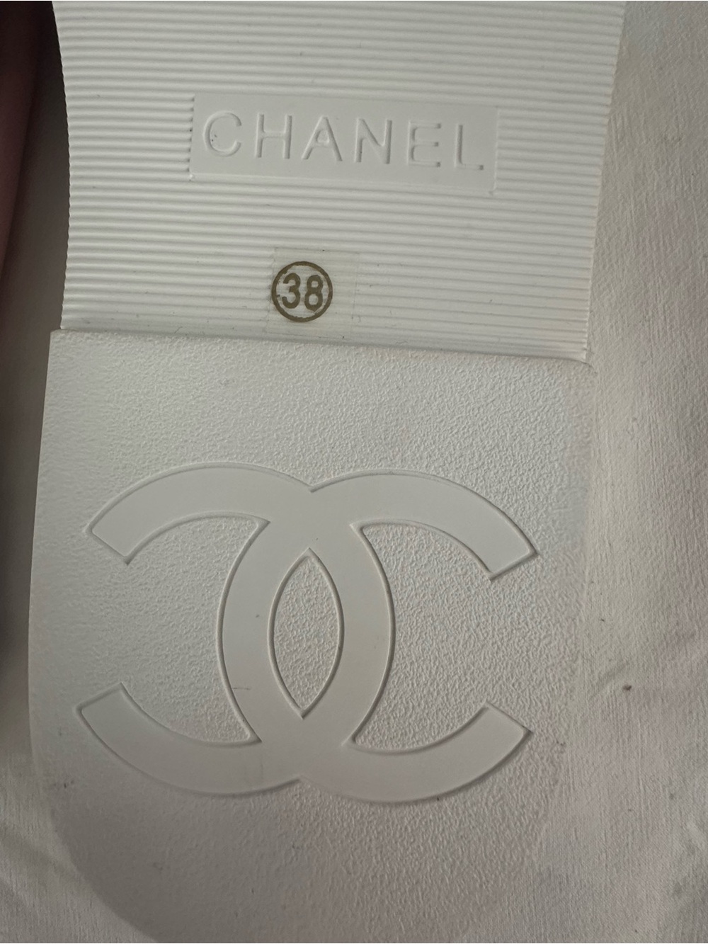 CHANEL Pink Leather Logo Flip Flop Sandals - Picture 3 of 3